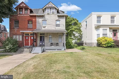842 Centre Ave, Reading, PA 19601 photo 3