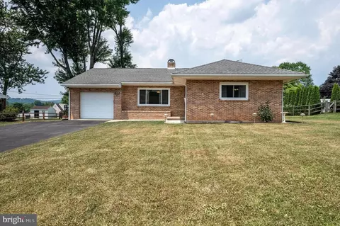 751 Floret Ave, Reading, PA 19605