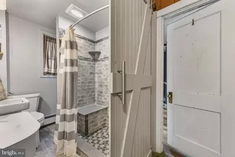 Entry Way - 1348 Birch St, Reading, PA 19604 photo 1 of 1