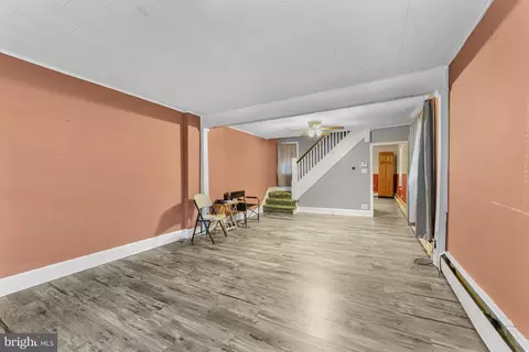 Living - 1348 Birch St, Reading, PA 19604 photo 1 of 1