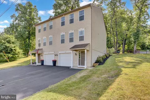 412 Edgewood Ave, Temple, PA 19560