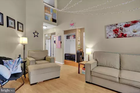 Entry Way - 24 2 Heather Hts, Reading, PA 19606 photo 1 of 3