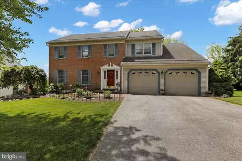 11 Longview Dr, Birdsboro, PA 19508