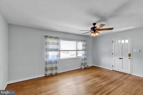 Living - 111 Tasker Ave, Reading, PA 19607 photo 3 of 3