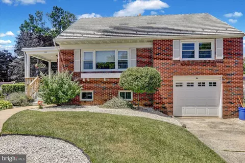 Exterior - 111 Tasker Ave, Reading, PA 19607 photo 4 of 9