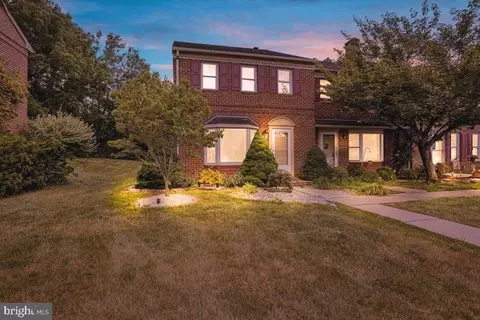 86 Winchester Ct, Reading, PA 19606