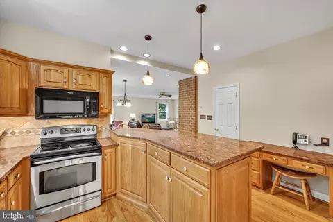 20 Grouse Point Cir, Reading, PA 19607 photo 14