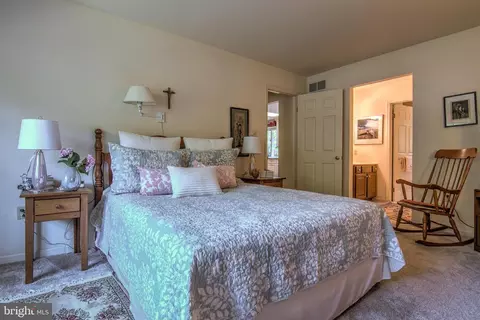 Bedroom - 8 Archer Ln, Reading, PA 19607 photo 2 of 3