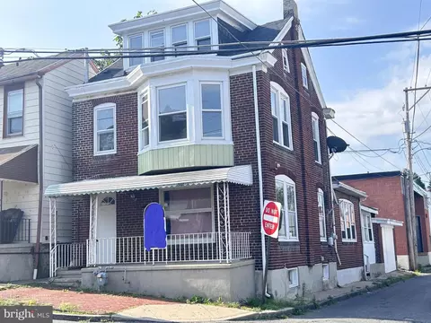 1124 Elm St, Reading, PA 19604