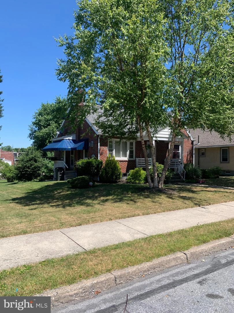 1225 Fern Ave, Reading, PA 19607 photo 2