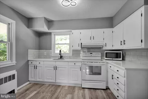 Kitchen - 109 Radcliffe Ave, Reading, PA 19609 photo 1 of 2