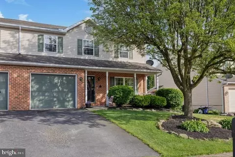 4105 Juniper Dr, Reading, PA 19605