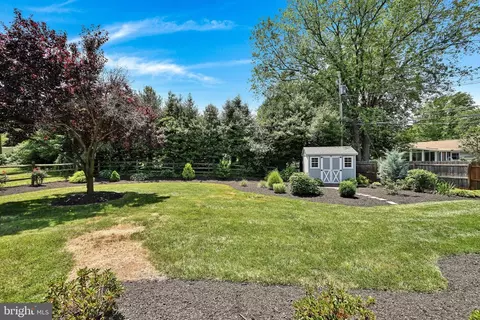 171 Thomas Pl, Sinking Spring, PA 19608 photo 25