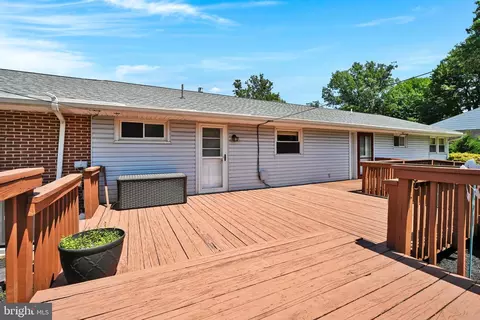171 Thomas Pl, Sinking Spring, PA 19608 photo 22