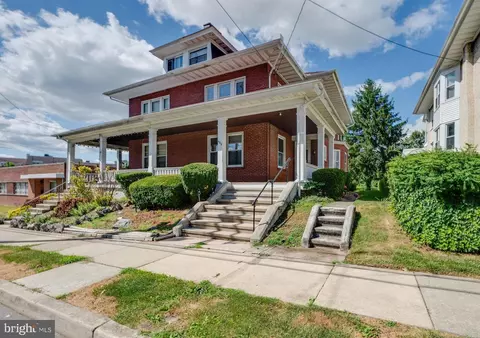 409 Reading Ave, West Reading, PA 19611 photo 2