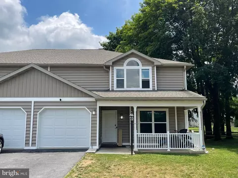 113 Grove Rd, Blandon, PA 19510