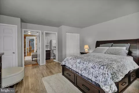 Bedroom - 229 Reading Ave, Reading, PA 19607 photo 2 of 4