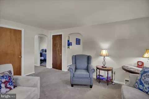 120 Gerald Ave, Reading, PA 19607 photo 4