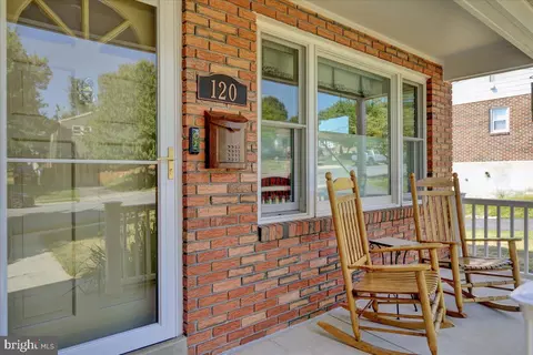 120 Gerald Ave, Reading, PA 19607 photo 2