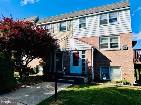 13 Cornell St, Reading, PA 19606