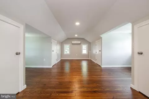 Entry Way - 38 Spring Crest Blvd, Reading, PA 19608 photo 9 of 10