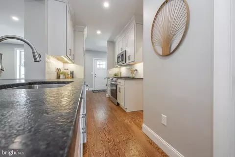 Entry Way - 38 Spring Crest Blvd, Reading, PA 19608 photo 6 of 10