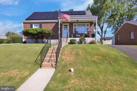 329 Egle Rd, Reading, PA 19601