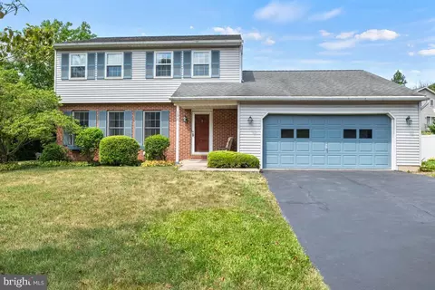 106 Diane Ln, Reading, PA 19606