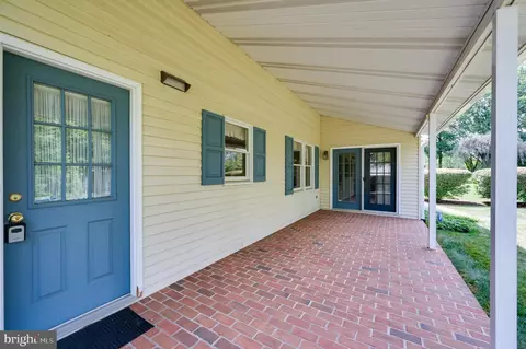 Exterior - 64 Downing Dr, Reading, PA 19610 photo 5 of 8