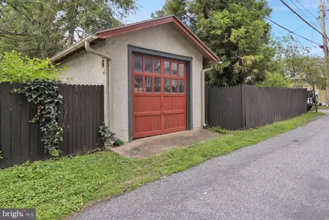Exterior - 128 E Walnut St, Shillington, PA 19607 photo 25 of 27