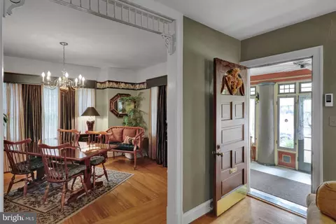 Entry Way - 128 E Walnut St, Shillington, PA 19607 photo 5 of 10