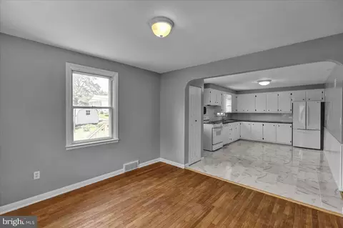 8 Valley Rd, Reading, PA 19610 photo 9
