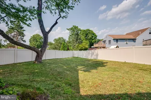 709 Tamarack Trl, Reading, PA 19607 photo 26