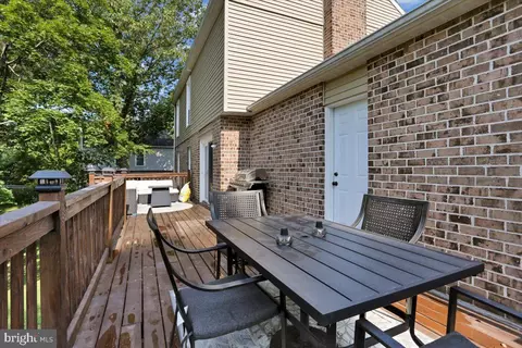 Exterior - 42 Par Dr, Reading, PA 19607 photo 8 of 10