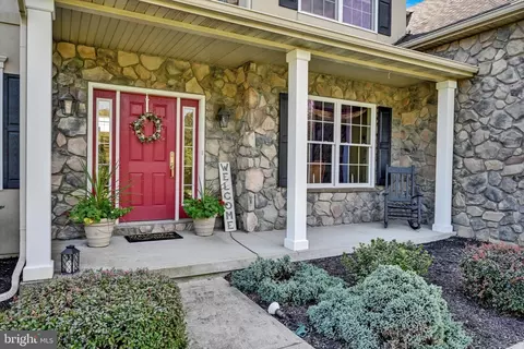 55 Linkside Ct, Reading, PA 19606 photo 3