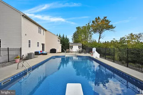 55 Linkside Ct, Reading, PA 19606 photo 40