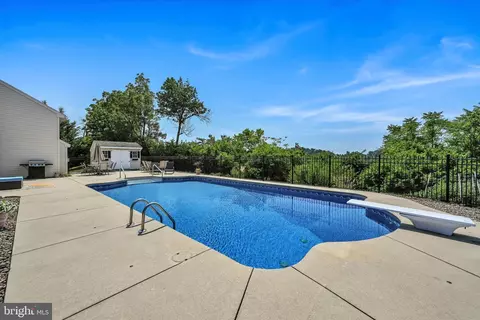 55 Linkside Ct, Reading, PA 19606 photo 37