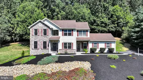 106 Freemansville Rd, Reading, PA 19607