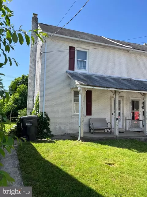 30 N Chestnut St, Boyertown, PA 19512