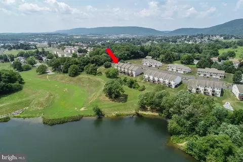 79 Helene Ct, Hamburg, PA 19526