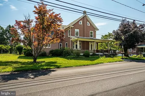 401 N Church Rd, Wernersville, PA 19565