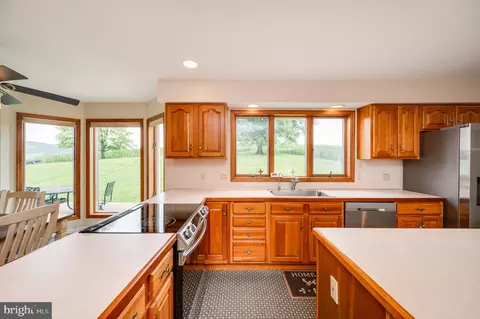 105 Reifsnyder Rd, Douglassville, PA 19518 photo 20