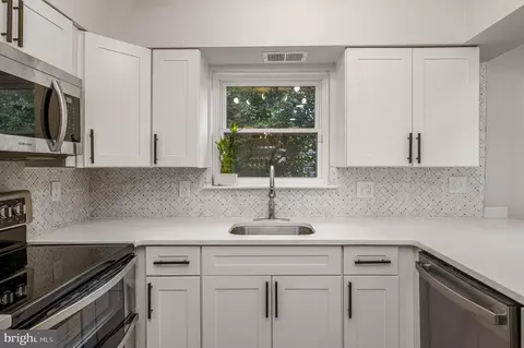 1119 Fox Run, Reading, PA 19606 photo 6
