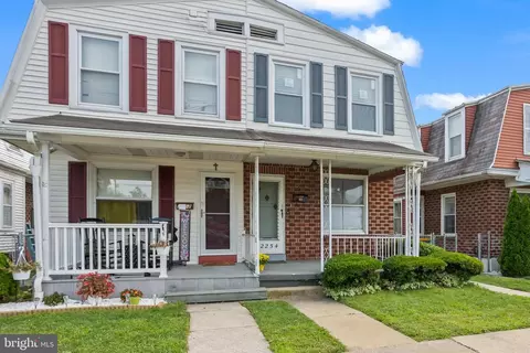 2254 Reading Ave, Reading, PA 19609 photo 3