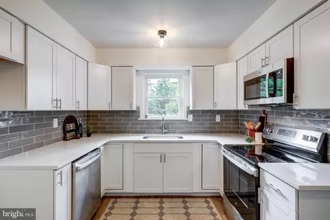 421 S Wyomissing Ave, Reading, PA 19607 photo 8