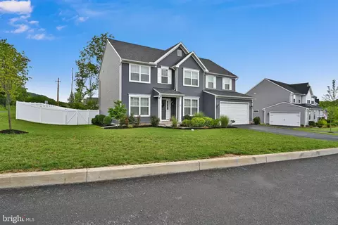 Exterior - 1115 Ryebrook Rd, Sinking Spring, PA 19608 photo 2 of 6