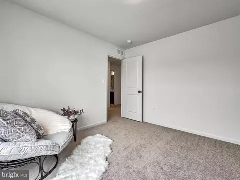 Bedroom - 1115 Ryebrook Rd, Sinking Spring, PA 19608 photo 6 of 8