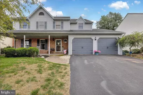Exterior - 3044 Marcor Dr, Reading, PA 19608 photo 2 of 6