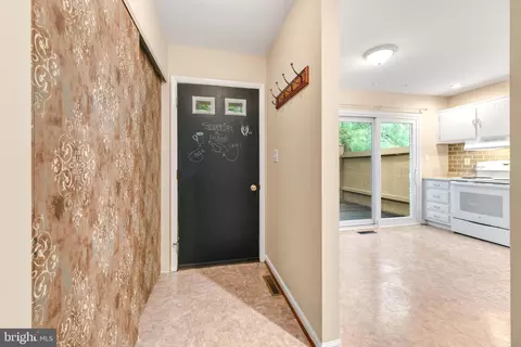 168 Oakmont Ct, Reading, PA 19607 photo 7