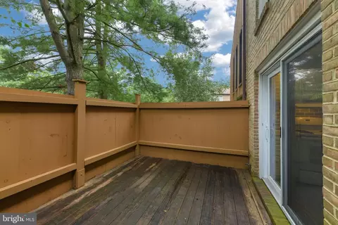 168 Oakmont Ct, Reading, PA 19607 photo 6